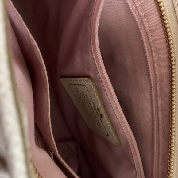 Purse - Picture 4 of 4